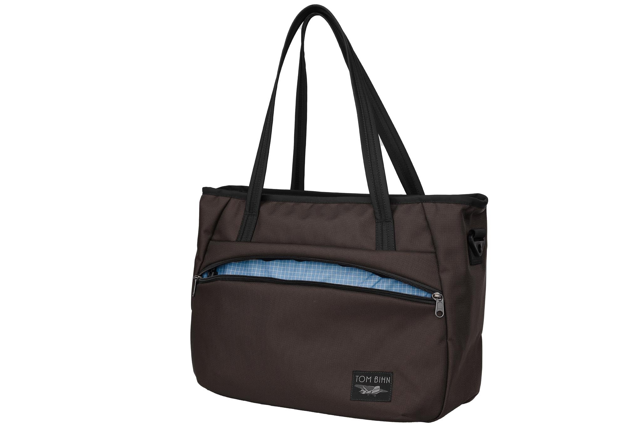 Nomad 16 - Image 10