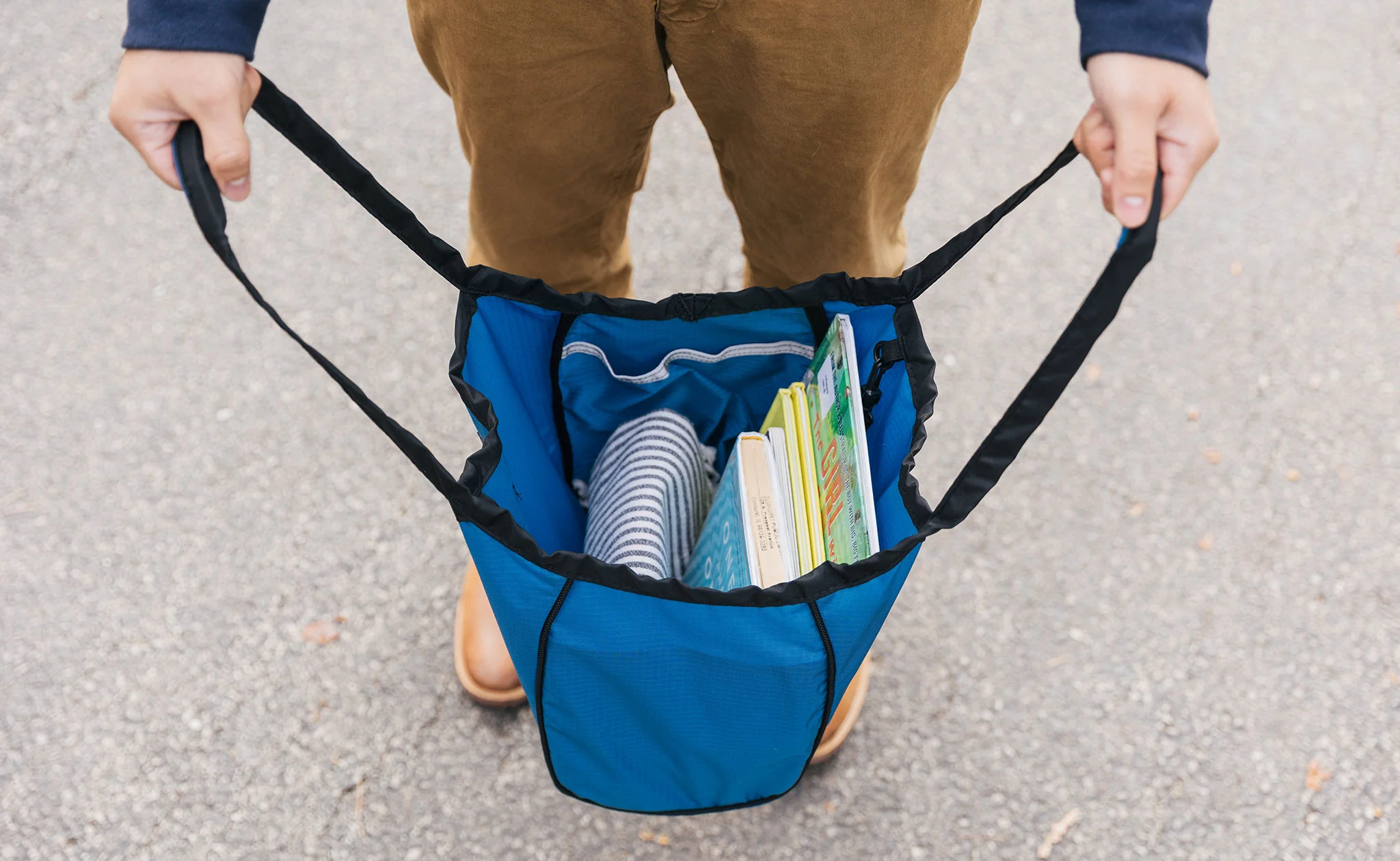 Small Open-Top Shop Bag - Image 18